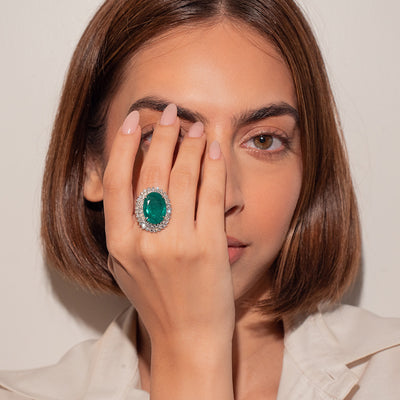 Emerald Classic Ring